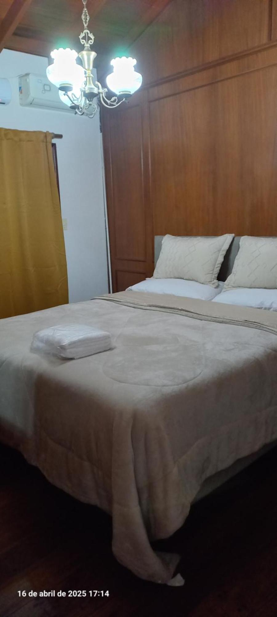 Ezeiza Bed And Breakfast ภายนอก รูปภาพ